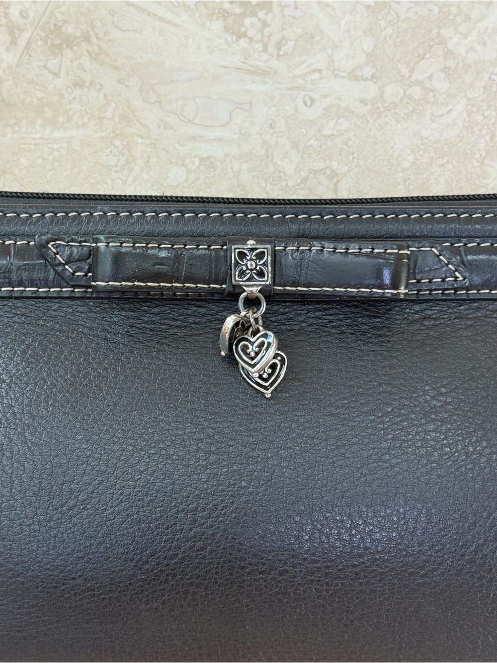 Brighton Black Leather Shoulder Bag Croc Trim with Heart Charms EUC - Picture 3 of 14